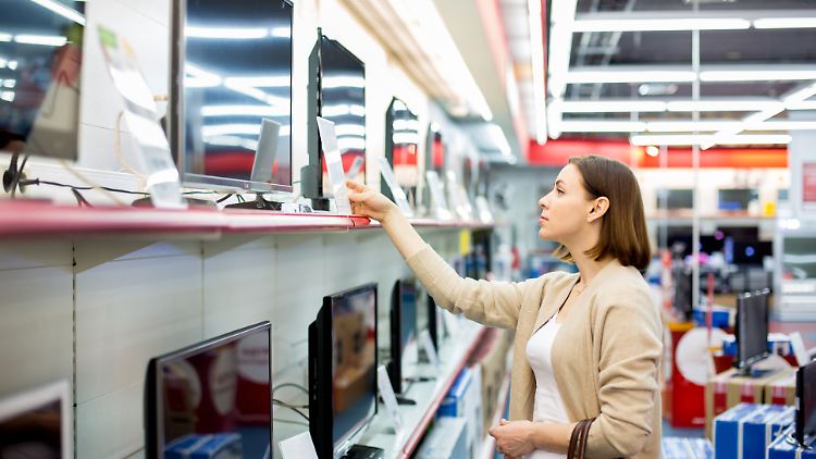 Leider nur in der Filiale gibt es aktuell einen starken TV-Deal bei Lidl: ein 55 Zoll-Gerät für 300 Euro. Welche Alternativen gibt es im Netz?