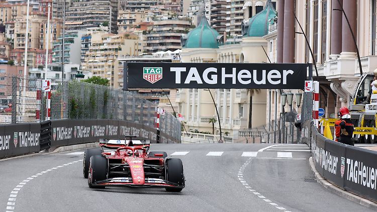 Schnellster beim F1-Training in Monaco: Charles Leclerc im Ferrari.
