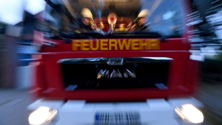 Dutzende Rettungskräfte waren im Einsatz, konnten jedoch nur einen Verstorbenen bergen.