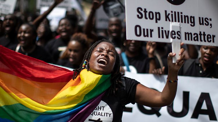Die Bundesregierung will die Bildung über Gender und Identität unter anderem auf dem afrikanischen Kontinent voranbringen.