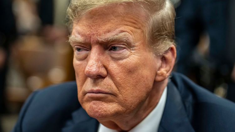 Verbrachte in den vergangenen Wochen viel Zeit auf der Anklagebank: Donald Trump.