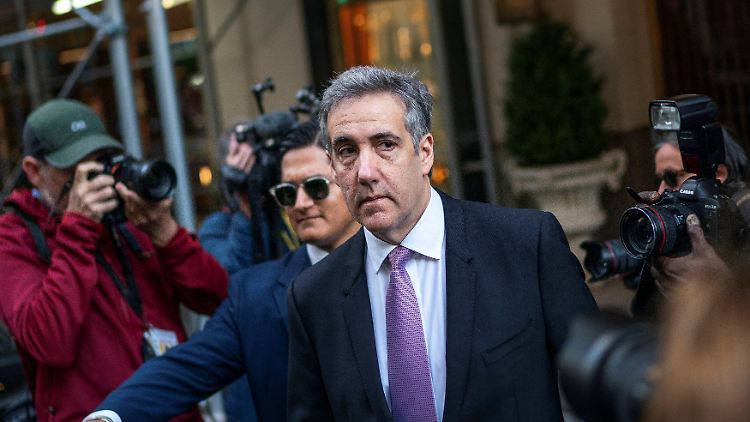 Trumps früherer persönlicher Anwalt Michael Cohen verlässt das Gericht. Wie glaubwürdig ist der Kronzeuge der Anklage?