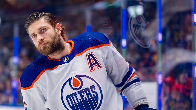 Leon Draisaitl und seine Edmonton Oilers haben noch einen langen Weg vor sich.