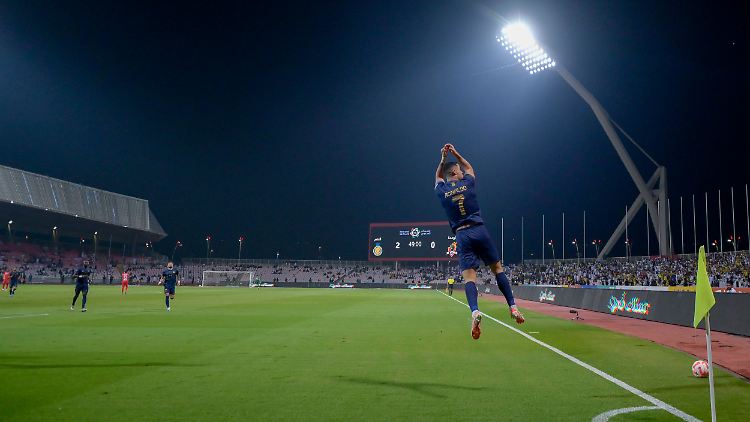 Posen im Nichts: Wenn Cristiano Ronaldo in Saudi-Arabien jubelt, schauen oftmals nicht viele zu.