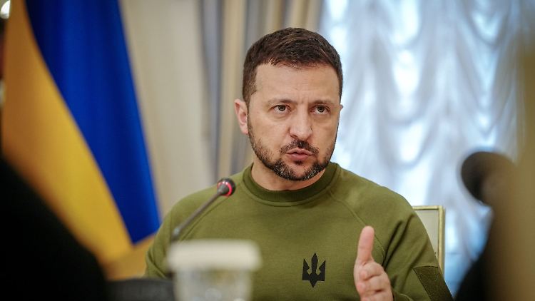 Nach den Angriffen auf Charkiw weist der ukrainische Präsident Wolodymyr Selenskyj auf die Wichtigkeit der Luftabwehr hin.