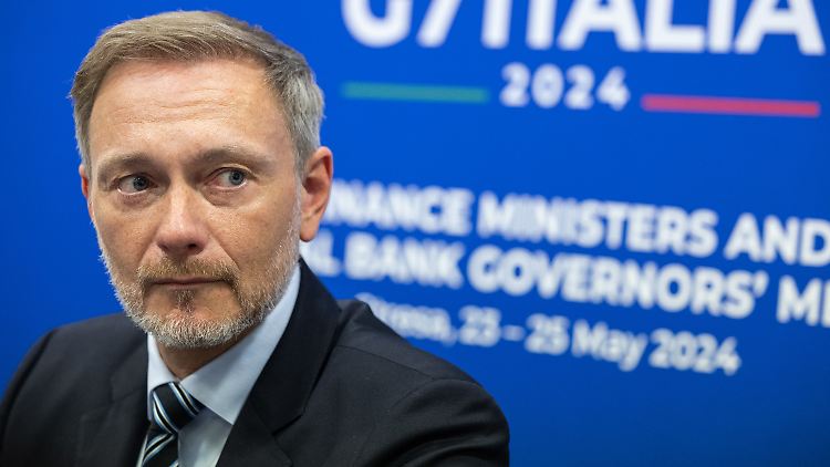 Kanzler Scholz hatte sich im Haushaltsstreit hinter seinen Finanzminister gestellt.