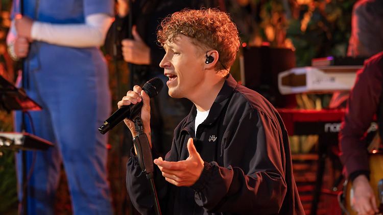 Beim Abend für Eko Fresh enthüllt Tim Bendzko Erschreckendes aus seiner Jugend.