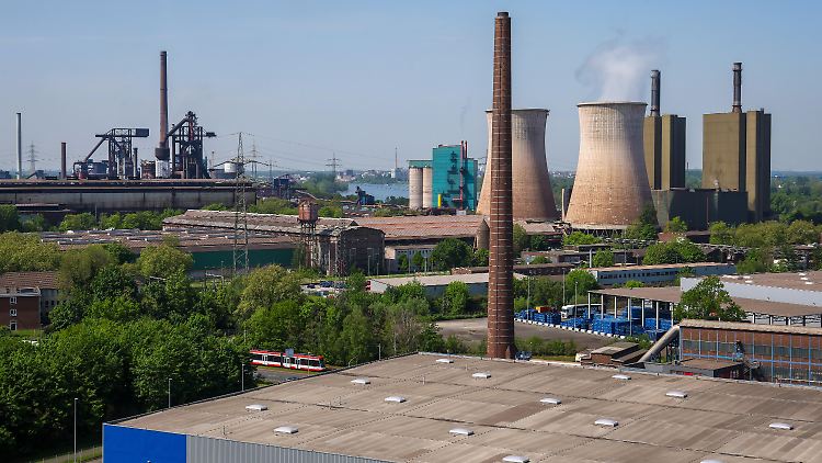 Besonders energieintensive Industrien, wie die Zement- oder Stahlindustrie, sollen von der CCS-Technologie profitieren