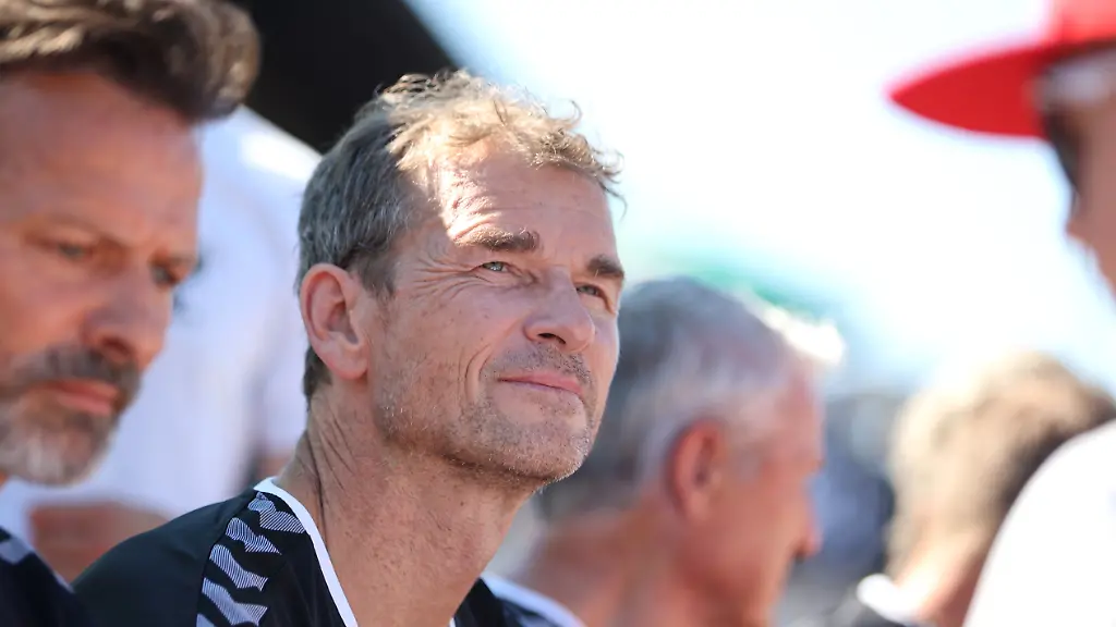 Ein-Urteil-in-dem-Nachbarschaftsstreit-koennte-noch-vor-Weihnachten-fallen