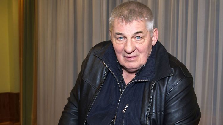 Für eine erneute Operation nach wie vor zu instabil: Heinz Hoenig.