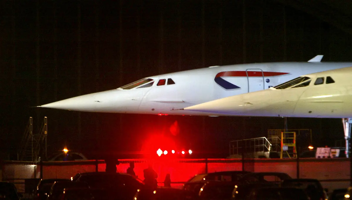 2003-10-24T120000Z-466525582-PBEAHUOMKCL-RTRMADP-3-CONCORDE