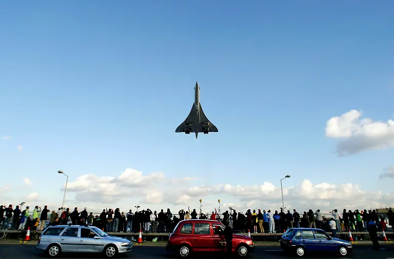 2003-10-24T120000Z-606212481-RP4DRIFRDVAB-RTRMADP-3-MDF18593-TIF