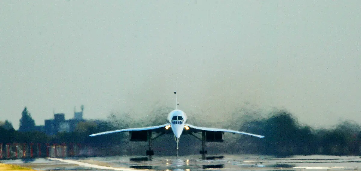 2003-10-24T120000Z-1247928277-PBEAHUOMKCJ-RTRMADP-3-CONCORDE