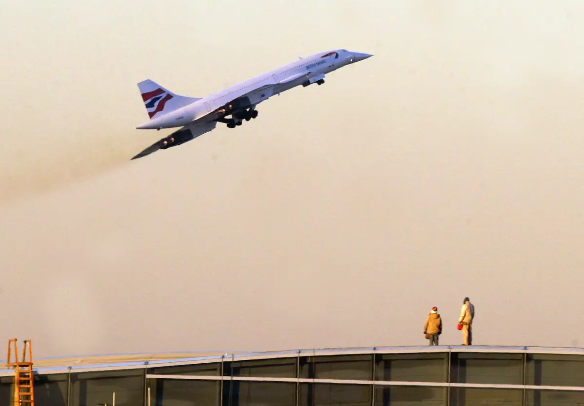 2003-10-24T000000Z-1624500161-RP4DRHXVTNAB-RTRMADP-3-TRANSPORT-CONCORDE