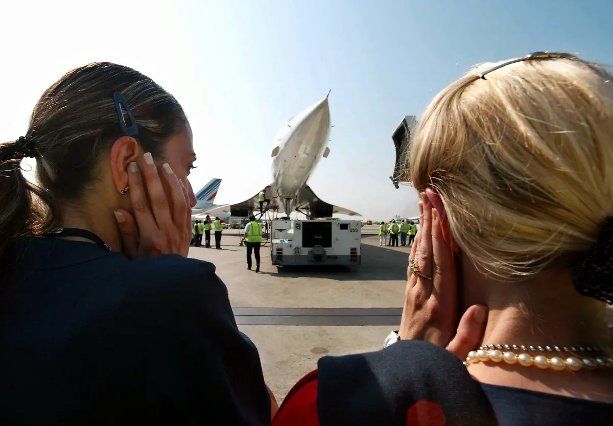 2003-05-30T120000Z-1592628929-PBEAHUOPCFH-RTRMADP-3-CONCORDE