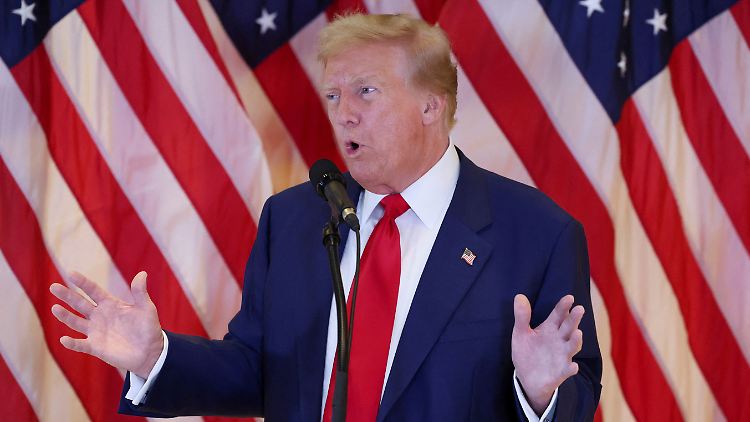 Trump hielt mehr als eine halbe Stunde eine Art Monolog.