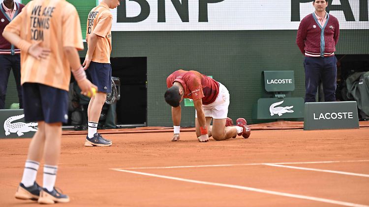 Djokovic am Boden.