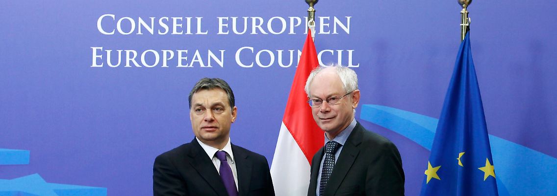 Die Regierung von Viktor Orban (hier mit Herman van Rompuy) befindet sich offenbar auf Versöhnungskurs.