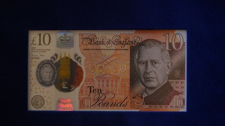 Die 10-Pfund-Banknote mit einem Porträt von König Charles III. wird heute in Umlauf gebracht. 