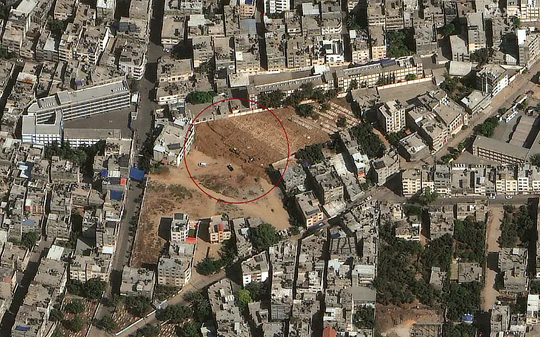 2023-10-20-08-expandingcemetery-Marker-marzouq-street-gaza-19oct2023-wv3