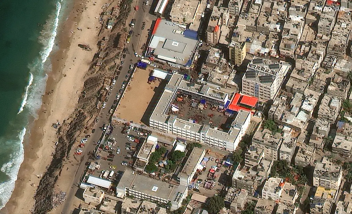 2023-10-20-04-deir-al-balah-school-gaza-19oct2023-wv3