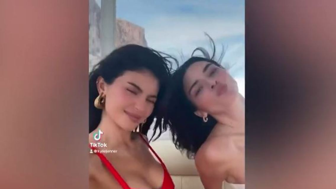So sieht Malle-Urlaub bei Kylie und Kendall Jenner aus.JPG
