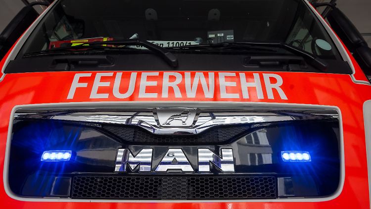 Mehr als 100 Feuerwehrkräfte waren im Einsatz.