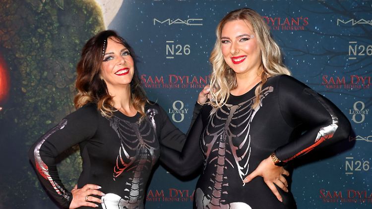 Haben gemeinsam schon viele Höhen und Tiefen durchlebt: Danni Büchner (l.) und Tochter Joelina.