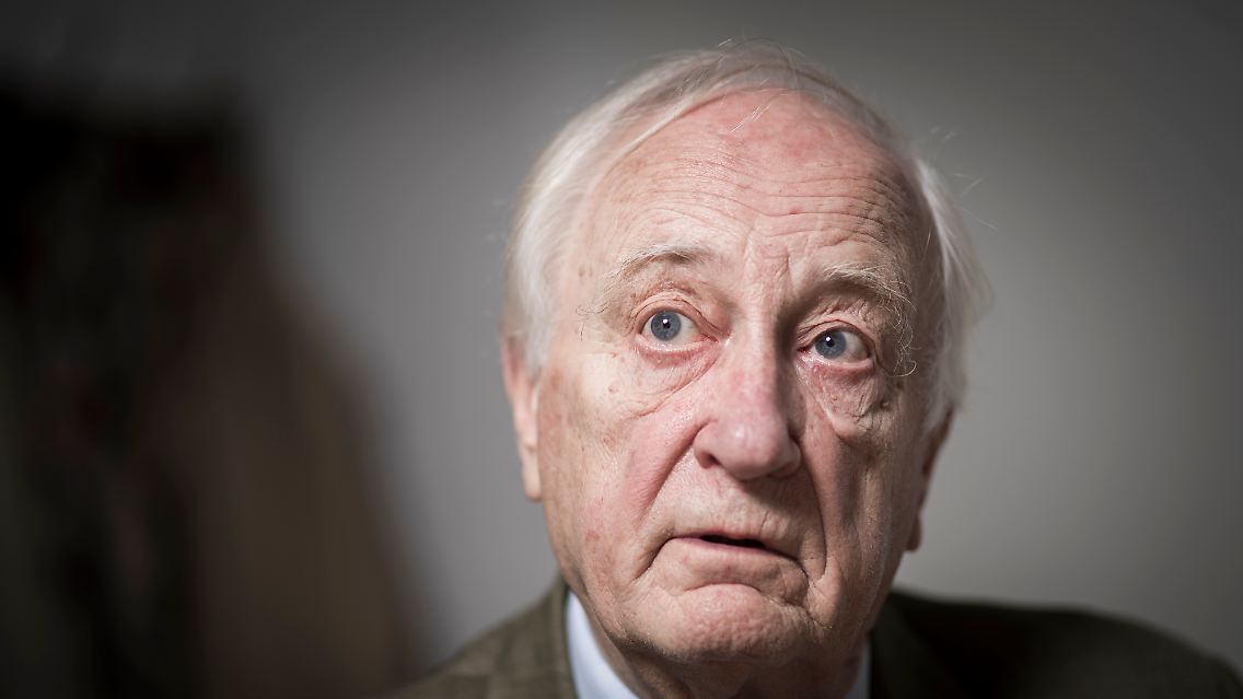 Heinrich August Winkler lehrte als Professor an der Freien Universität Berlin, der Albert-Ludwigs-Universität Freiburg und der Humboldt-Universität zu Berlin. 2018 erhielt er das Große Bundesverdienstkreuz.