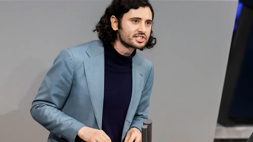 Hakan-Demir-Buendnis-90-Die-Gruenen-Mitglied-des-Deutschen-Bundestages