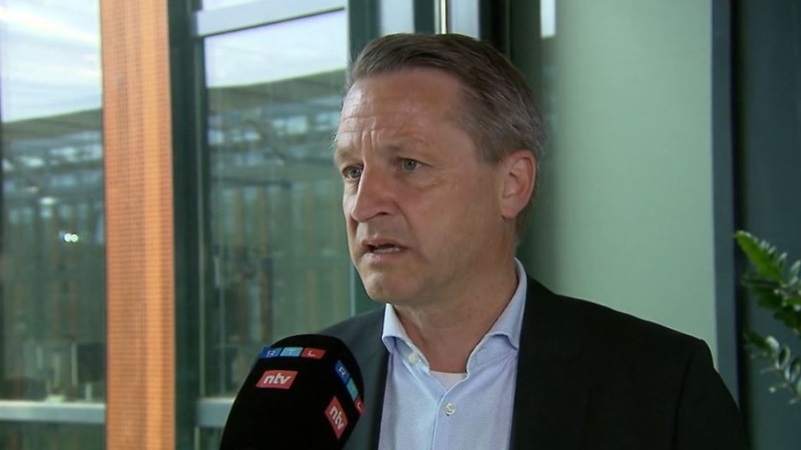 Nikolaus Blome.jpg