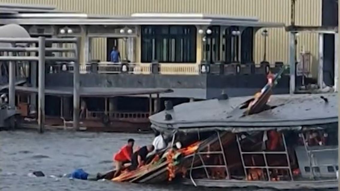 Motorboot_Thailand.JPG