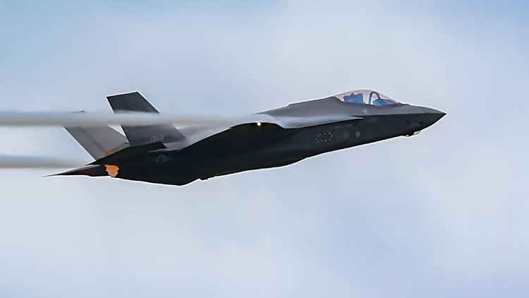 Ein F-35A. Elon Musk nennt die Modellreihe einen "Tausendsassa, der nichts beherrscht".