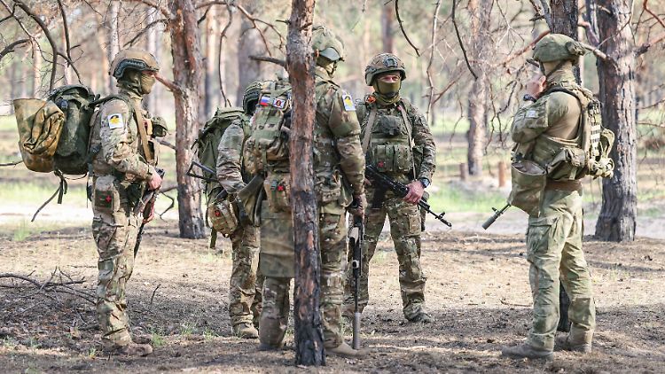 Russische Soldaten in der ukrainischen Region Cherson.