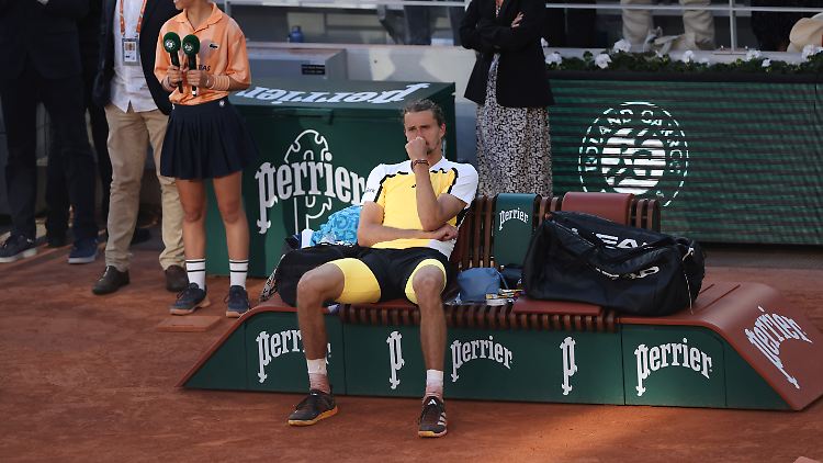 Ein niedergeschlagener Zverev nach der Pleite im Finale.