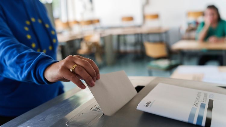 Die nächste Europawahl ist planmäßig 2029 - im selben Jahr wie die planmäßig übernächste Bundestagswahl.