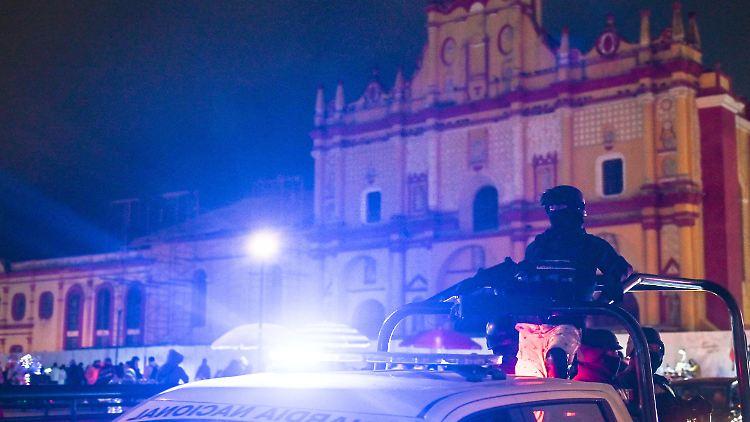 Die mexikanischen Polizisten entdeckten auch ein minderjähriges Todesopfer nach dem Gewaltakt in Tila.