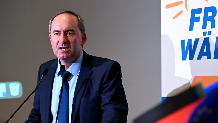 "Ich bin deshalb überzeugt, dass wir problemlos die Stimmenzahl verdoppeln können", erklärte Aiwanger nach der Wahl.