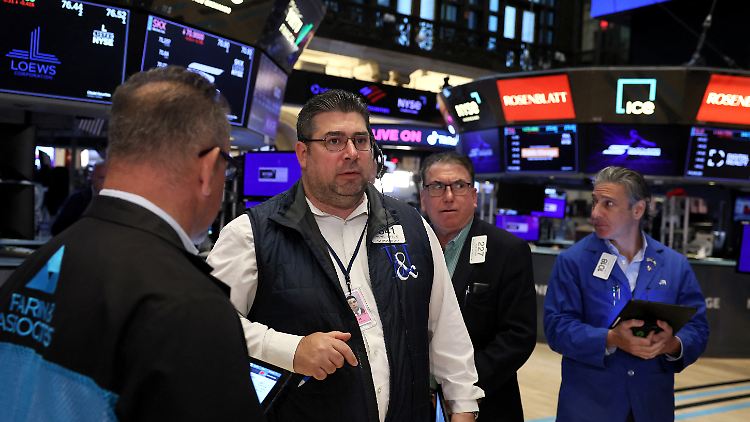 Die US-Inflationsdaten und das Ergebnis der Fed-Sitzung werden am Mittwoch erwartet.