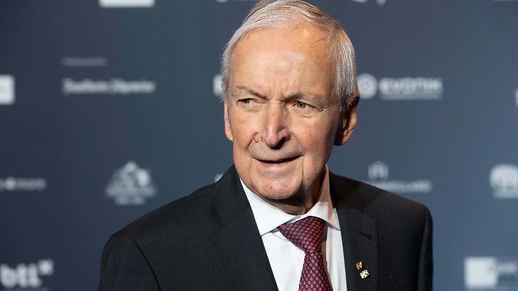 Klaus Töpfer lebte in Höxter in Nordrhein-Westfalen.