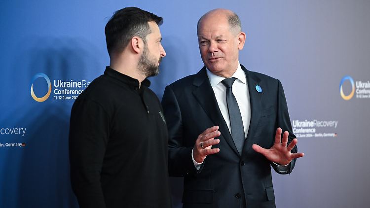 Ziel ist es, auch private Investoren zu überzeugen, sich am Wiederaufbau zu beteiligen.