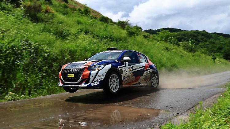 Die Deutsche Rallye-Meisterschaft feiert Halbzeit in den Weinbergen. Die dritte Auflage der Rallye ADAC Mittelrhein ist der vierte von insgesamt sieben DRM-Stopps in diesem Jahr.