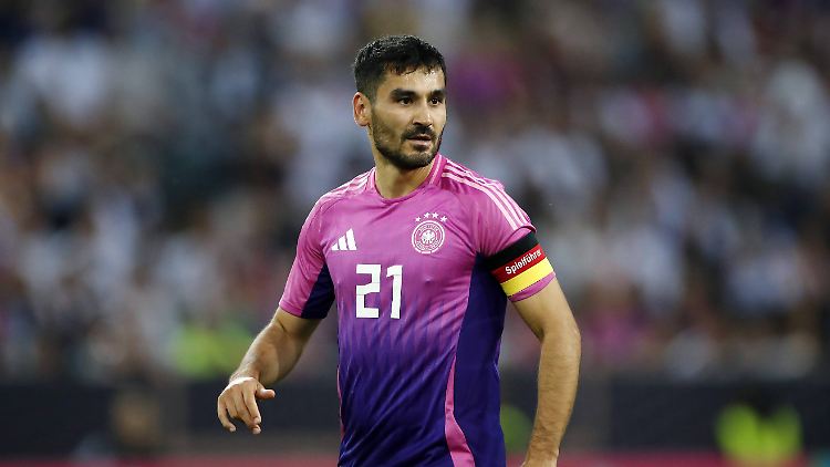 İlkay Gündoğan könnte seinen Platz in der deutschen Startelf an Leroy Sané verlieren.