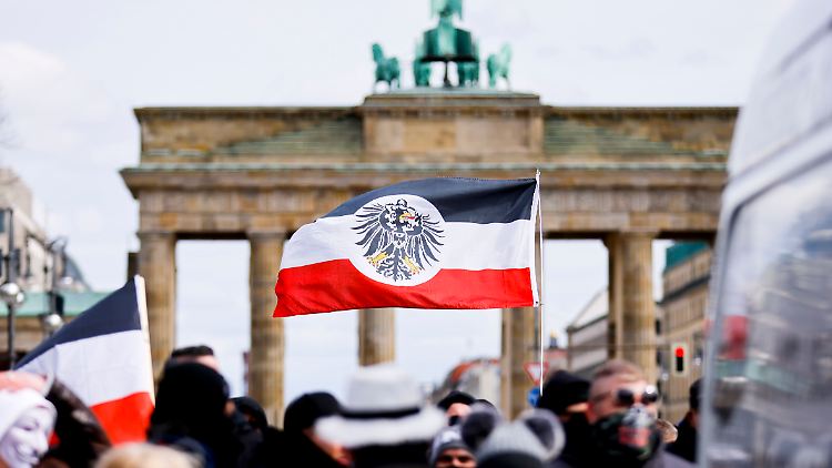 Die sogenannten Neuen Rechten seien bestrebt, ihre Ideologie in die Mitte der Gesellschaft zu tragen.