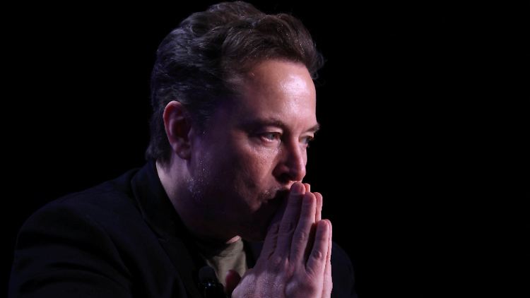 Bis 2018 war Elon Musk selbst Teil des OpenAI-Vorstandes.