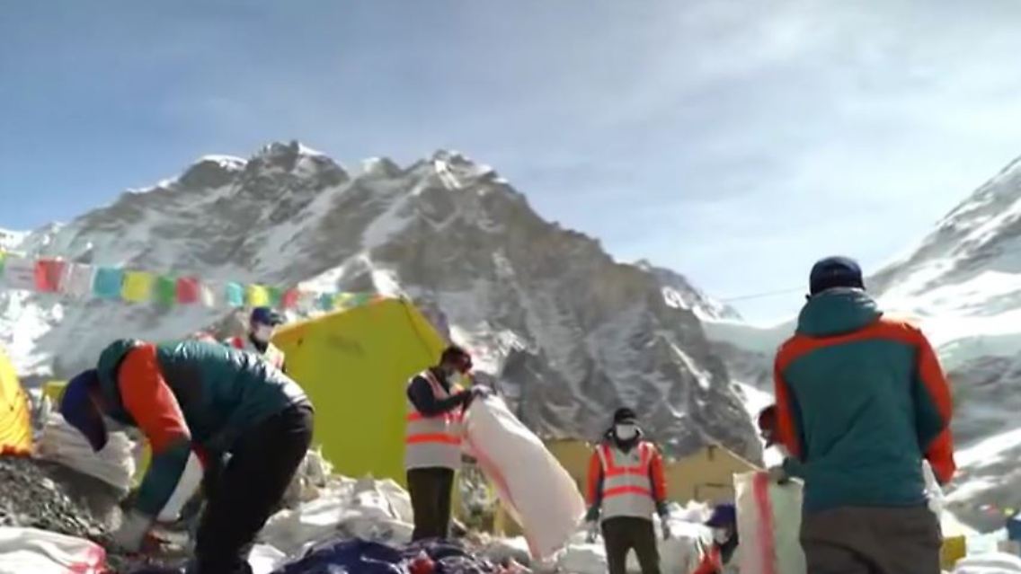 Everest.JPG