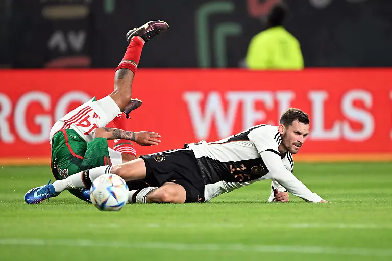 ea9866e42799a3c6c8e80ce01c6accb5