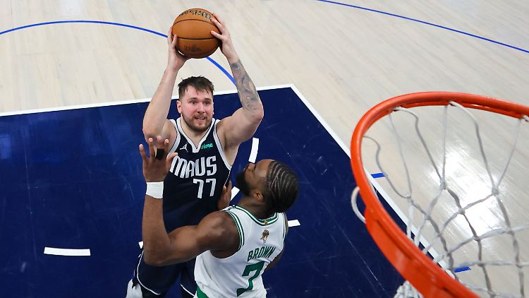 "Wir haben einen 21-Punkte-Rückstand fast aufgeholt. Wir werden auch jetzt nicht aufhören, an uns zu glauben", sagt Mavs-Superstar Luka Doncic