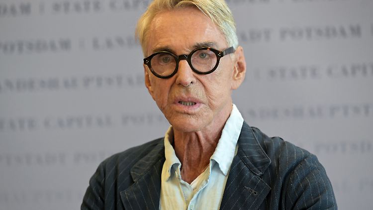 Wolfgang Joops Auftritt im GNTM-Finale sorgte für Spekulationen über seine Gesundheit.