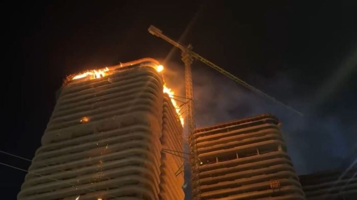hochhaus.JPG